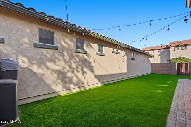 1389 S CHAPARRAL Boulevard, Gilbert, AZ 85296