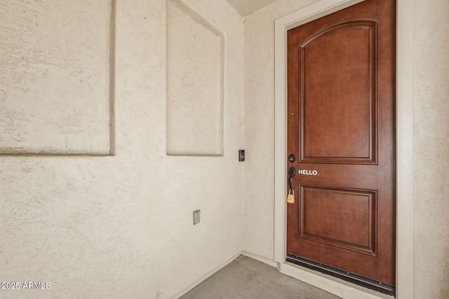 1389 S CHAPARRAL Boulevard, Gilbert, AZ 85296