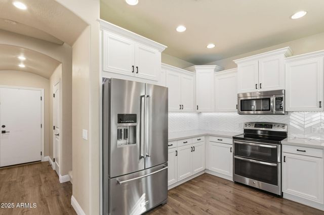 1389 S CHAPARRAL Boulevard, Gilbert, AZ 85296