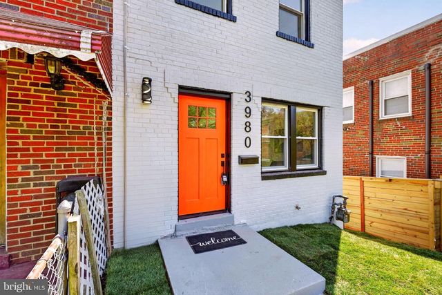 3980 2ND ST SW, Washington, DC 20032
