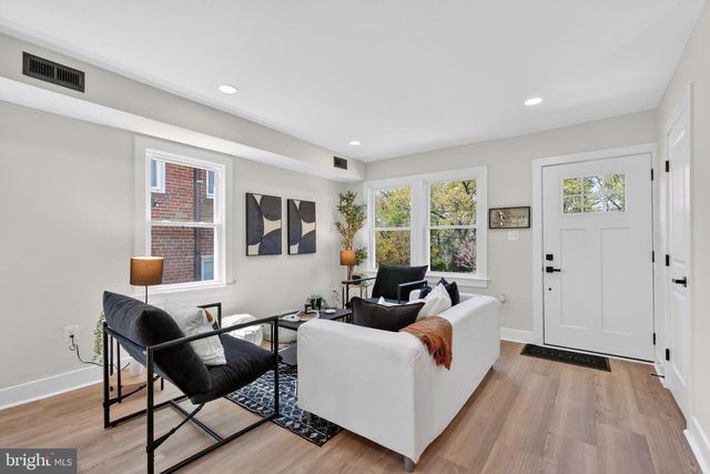 3980 2ND ST SW, Washington, DC 20032