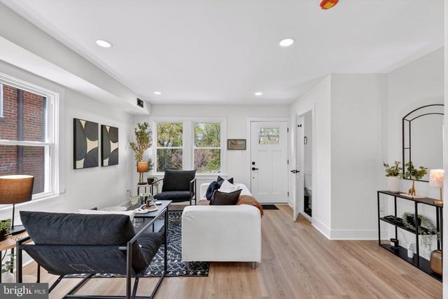 3980 2ND ST SW, Washington, DC 20032