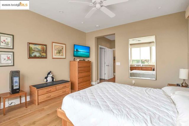 1559 Regent Dr, Brentwood, CA 94513