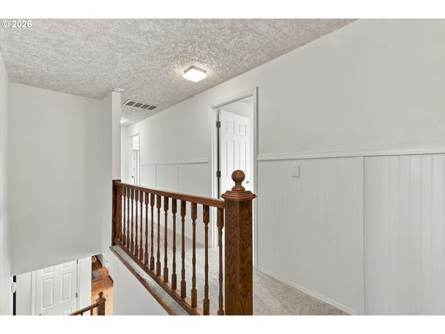 2716 Ne 168TH Ave, Vancouver, WA 98684