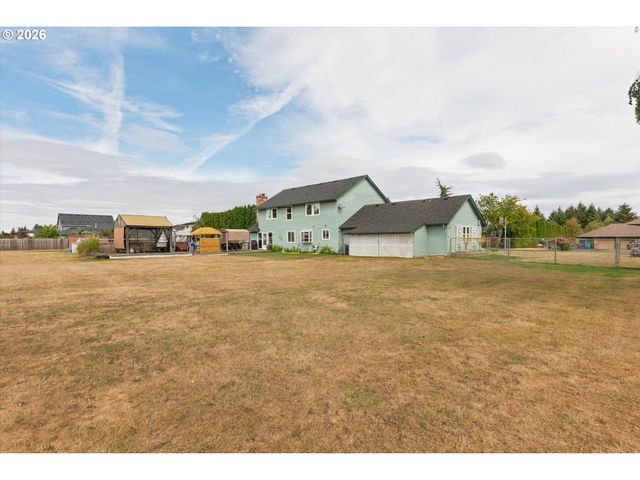 2716 Ne 168TH Ave, Vancouver, WA 98684