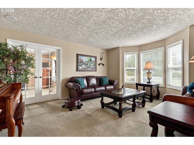 2716 Ne 168TH Ave, Vancouver, WA 98684