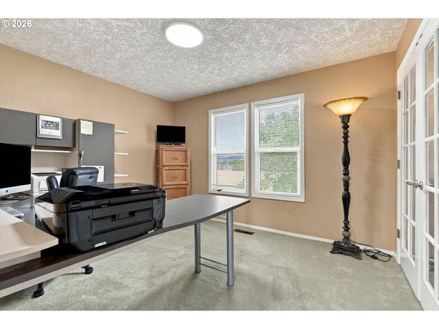 2716 Ne 168TH Ave, Vancouver, WA 98684
