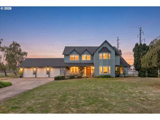 2716 Ne 168TH Ave, Vancouver, WA 98684