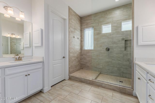 1464 E LEXINGTON Avenue, Gilbert, AZ 85234