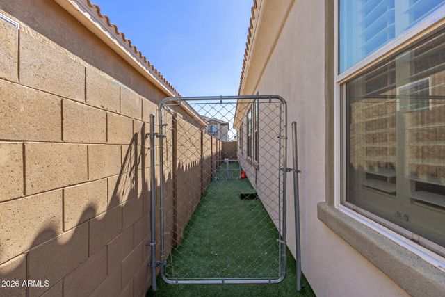 1464 E LEXINGTON Avenue, Gilbert, AZ 85234