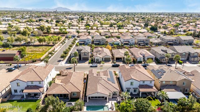 1464 E LEXINGTON Avenue, Gilbert, AZ 85234