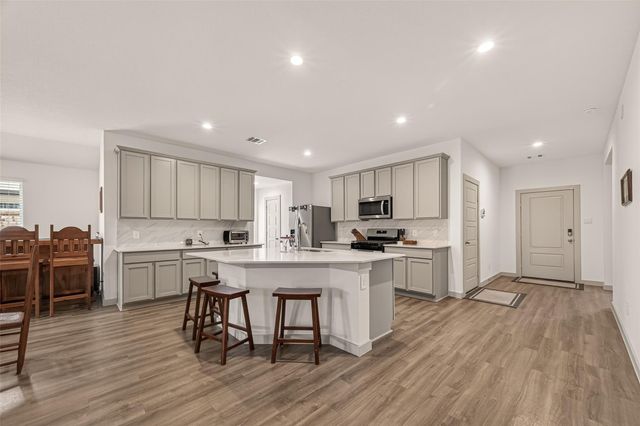 1119 Kinder Sky Lane, Rosharon, TX 77583