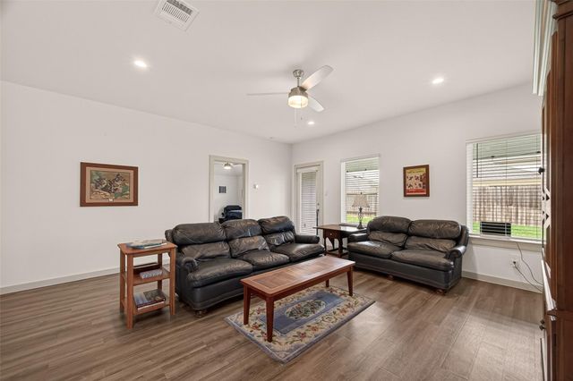 1119 Kinder Sky Lane, Rosharon, TX 77583