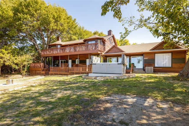 7404 County Road 964, Nevada, TX 75173