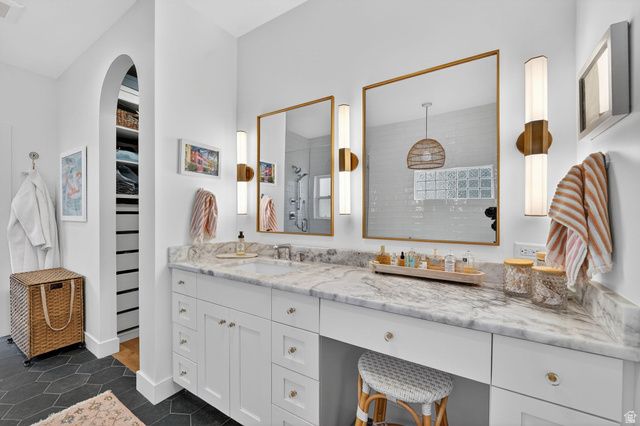 12567 S BLACKSMITH LN, Draper, UT 84020