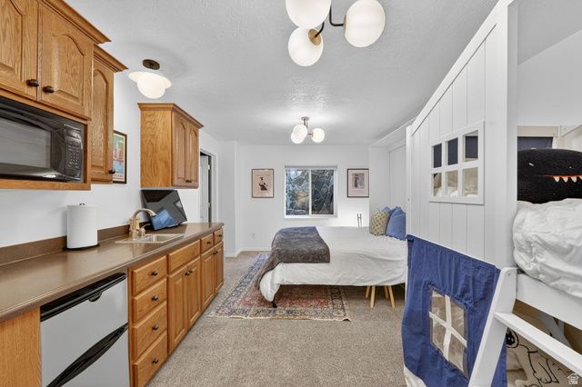 12567 S BLACKSMITH LN, Draper, UT 84020