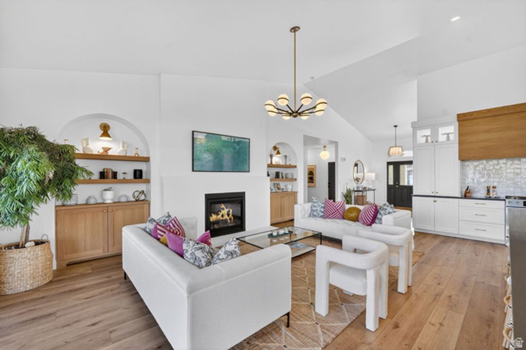 12567 S BLACKSMITH LN, Draper, UT 84020