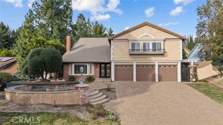 11101 Eton Avenue, Chatsworth (los Angeles), CA 91311