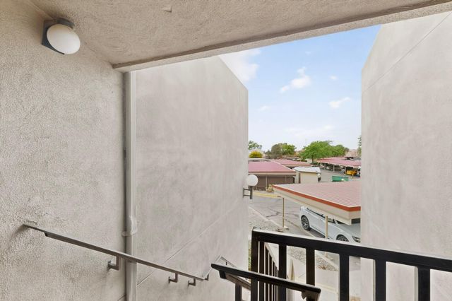 921 Country Club Drive SE APT G, Rio Rancho, NM 87124