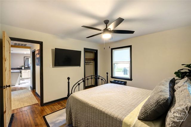 171 Smith Avenue, Savannah, GA 31408