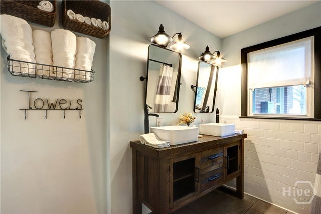 171 Smith Avenue, Savannah, GA 31408