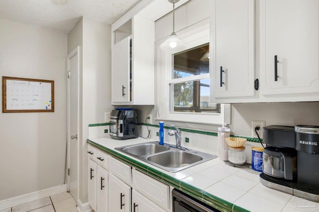 7879 Galaxy Ct, Pensacola, FL 32506