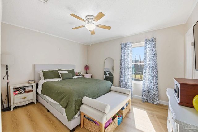 7879 Galaxy Ct, Pensacola, FL 32506