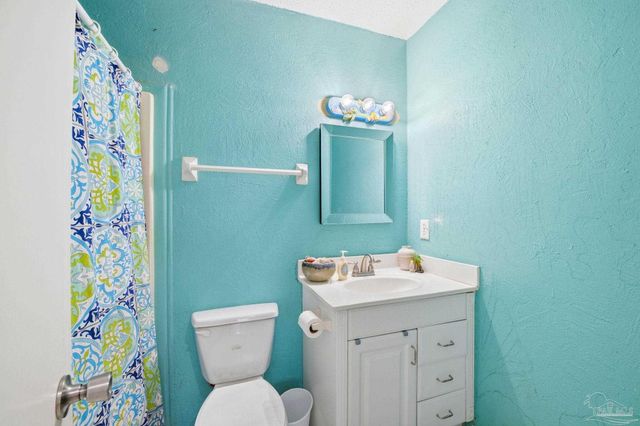 7879 Galaxy Ct, Pensacola, FL 32506