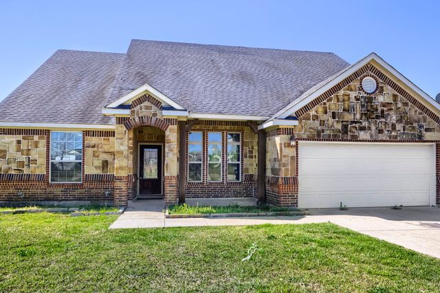 98 Sunnydale Court, Howe, TX 75459