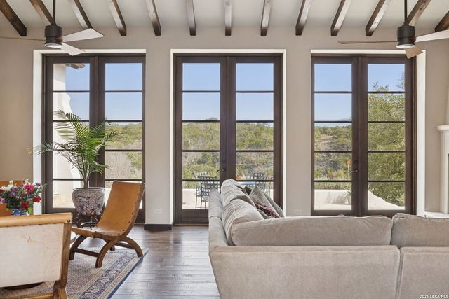 2835 Palomino Springs, Bandera, TX 78003