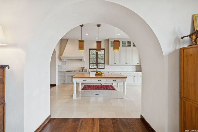 2835 Palomino Springs, Bandera, TX 78003