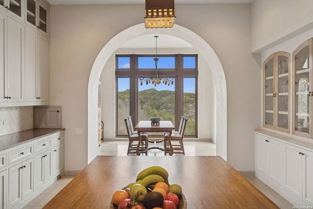 2835 Palomino Springs, Bandera, TX 78003