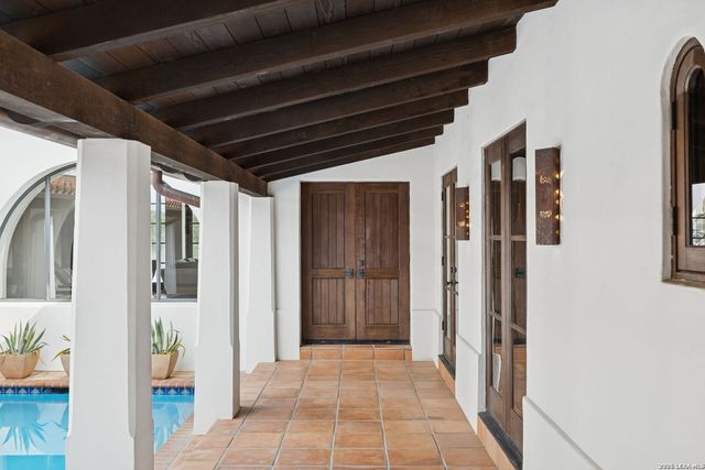 2835 Palomino Springs, Bandera, TX 78003