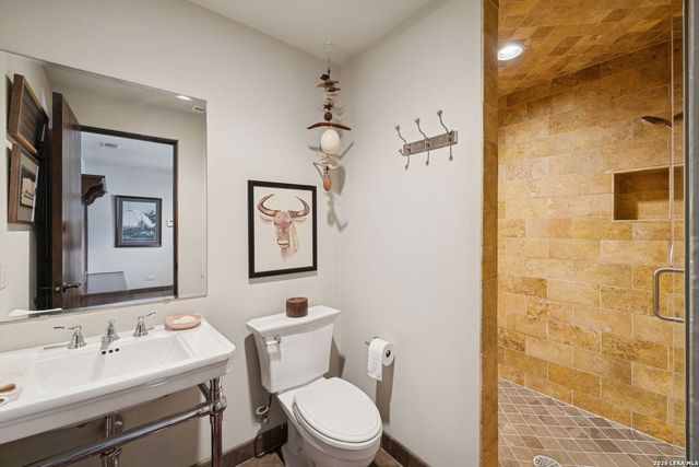 2835 Palomino Springs, Bandera, TX 78003