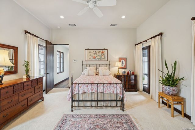 2835 Palomino Springs, Bandera, TX 78003