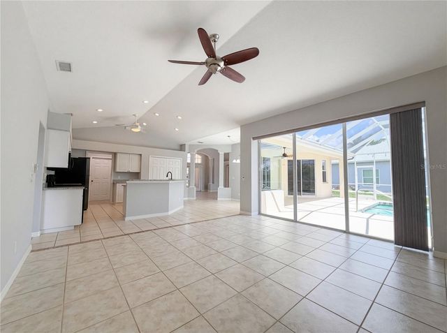 12567 SW PEMBROKE CIRCLE N, Lake Suzy, FL 34269