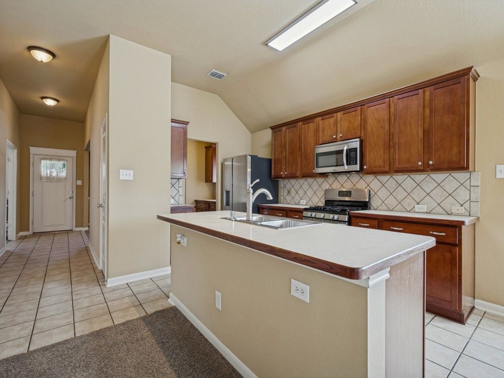 2416 Morning Dew Drive, Little Elm, TX 75068 — photo 3