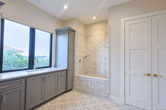 7011 Bella Rose, San Antonio, TX 78256