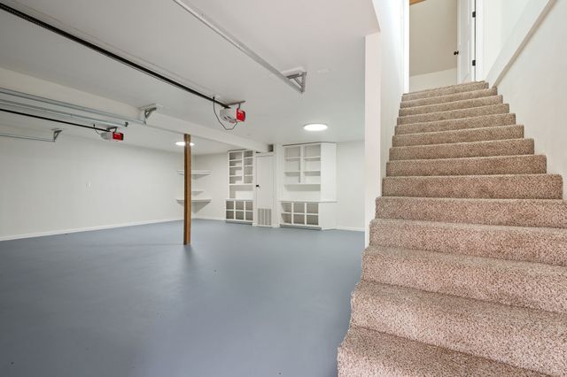 905 Brestol Court W, Bedford, TX 76021