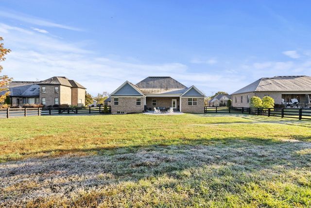 610 Old Coach Road, Nicholasville, KY 40356