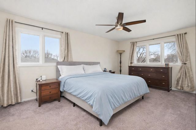 11712 Galtier Drive, Burnsville, MN 55337