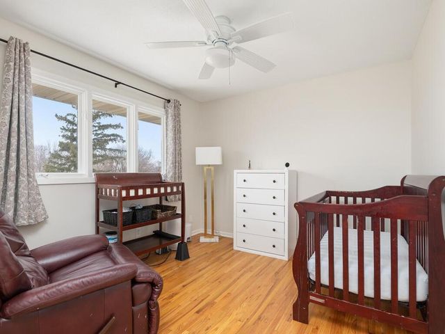 11712 Galtier Drive, Burnsville, MN 55337