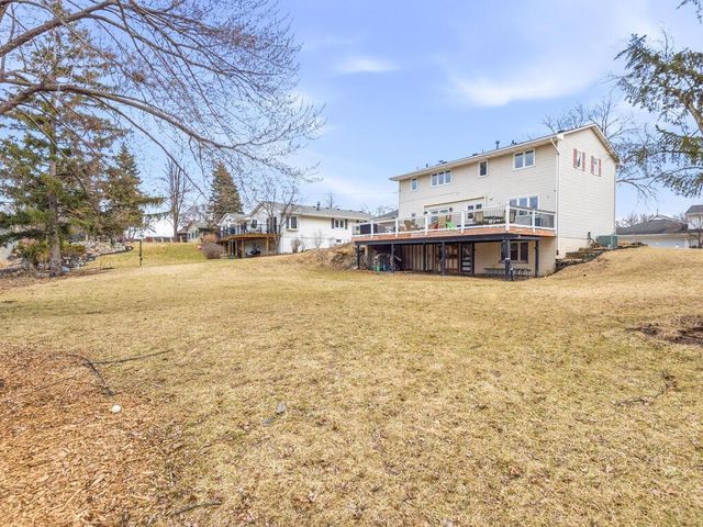 11712 Galtier Drive, Burnsville, MN 55337