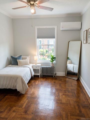 4735 38th Street, Long Island City, NY 11101