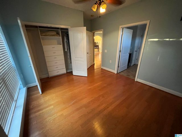 4329 SEGARS COVE, Bessemer, AL 35022