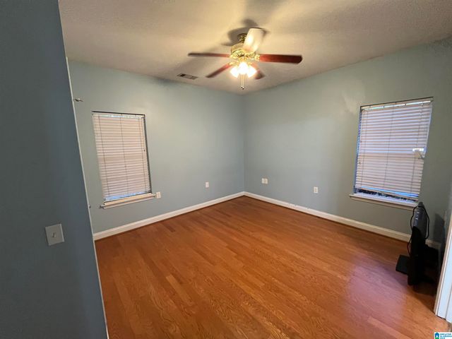 4329 SEGARS COVE, Bessemer, AL 35022