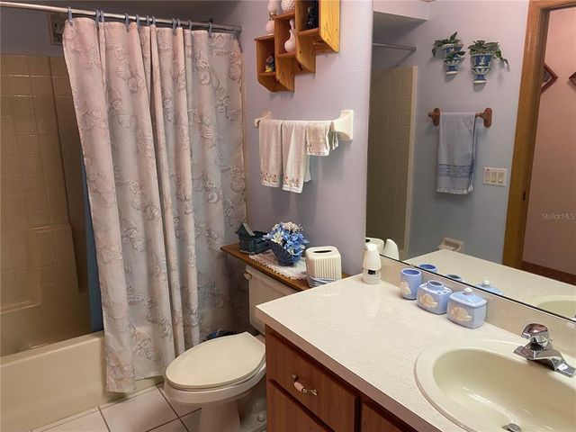 21821 KING JOHN STREET, Leesburg, FL 34748