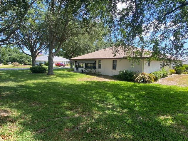 21821 KING JOHN STREET, Leesburg, FL 34748
