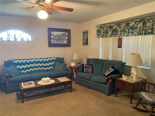 21821 KING JOHN STREET, Leesburg, FL 34748