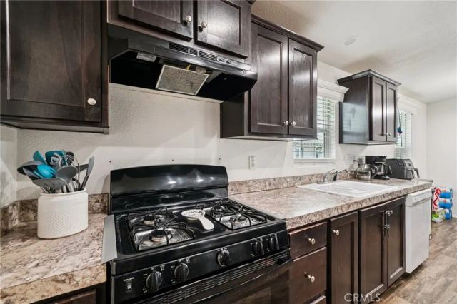 1350 San Bernardino 179, Upland, CA 91786